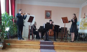 Kamerni ansambli Muzičke akademije osvojili drugu i treću nagradu na međunarodnom takmičenju