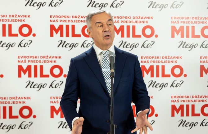 Đukanović: Protivnici građanske i evropske Crne Gore upregli sve da proguraju svog kandidata     