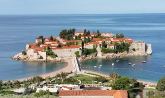 Ključ od Svetog Stefana u rukama Vlade