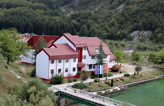 Šavnik: Uhapšen vozač iz Beograda zbog pokušaja da podmiti policajca