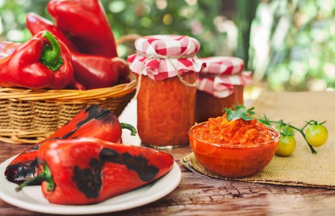 Kako najjednostavniji oguliti pečene paprike za ajvar