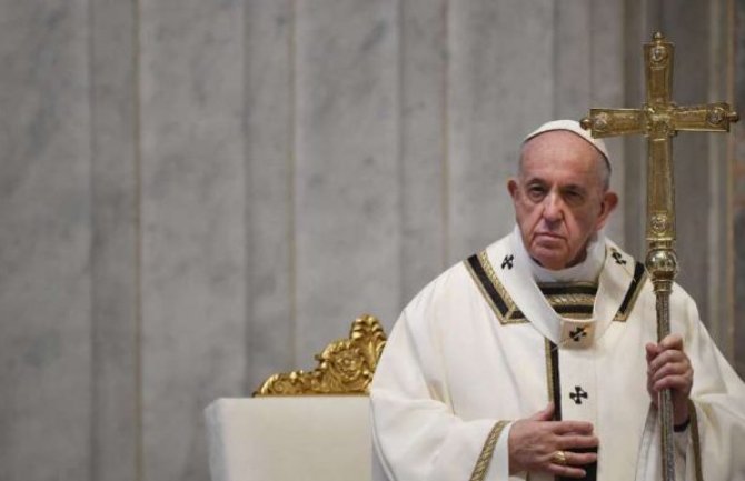 Vatikan: Papa Franjo boluje od plućne infekcije