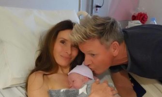 Gordon Ramsay dobio šesto dijete, podijelio fotografije supruge i bebe