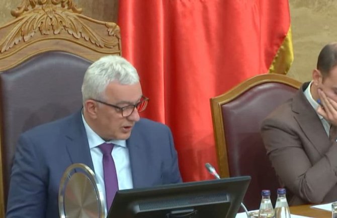 Mandić: Ne dobijam tajne podatke, nisu mi potrebni za obavljanje funkcije