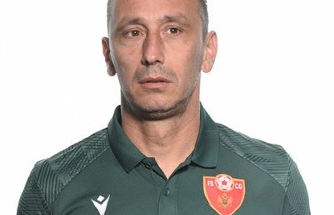 Crnogorci dijele pravdu na meču Sparta - Betis: Dabanović na centru 