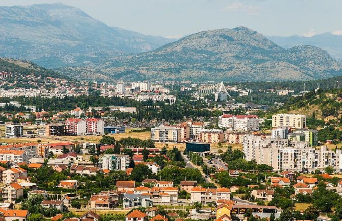 PES još vaga ide li samostalno ili u koaliciji na izbore u Podgorici