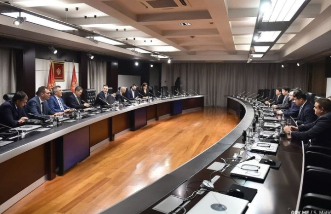 OPET PREKINUTA SJEDNICA VLADE