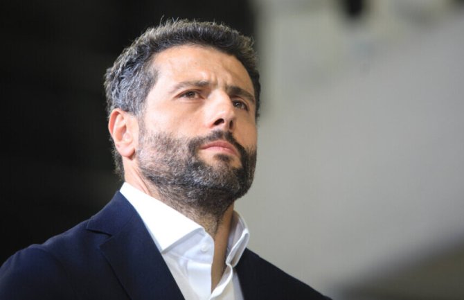 Šapić tražio izmještanje Titovog groba: Najavio spomenik Draži Mihailoviću