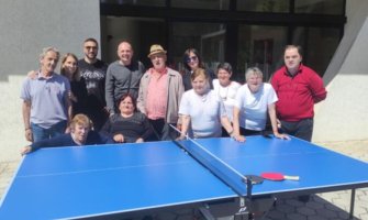 PLJEVLJA: Domu starih doniran sto za stoni tenis