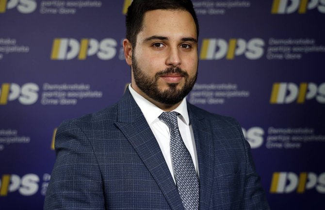 Arsović: MUP dostavio rješenje da zabranjuje rad v.d. komandira Službe zaštite i spašavanja Zdravka Blečića