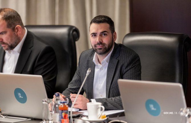 Krvavac: Predsjednik ličnu sujetu da ostavi po strani, zarad uspjeha EU puta