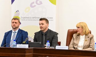 Održan okrugli sto „Decentralizacija u Crnoj Gori – gdje smo, a gdje treba da budemo?”