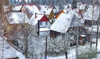  U aprilu kao u februaru: Pada snijeg na Žabljaku