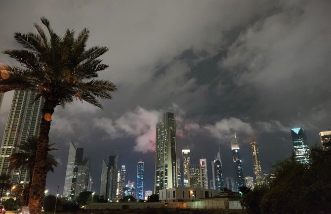 Život u Dubaiju nakon poplave. Hrvatica: Stradali su i bogati, koji kukaju zbog uništenih Porschea, i siromašni