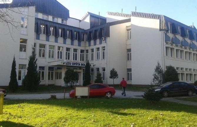 Deset godina od Dušanove smrti roditelji i dalje čekaju na pravdu