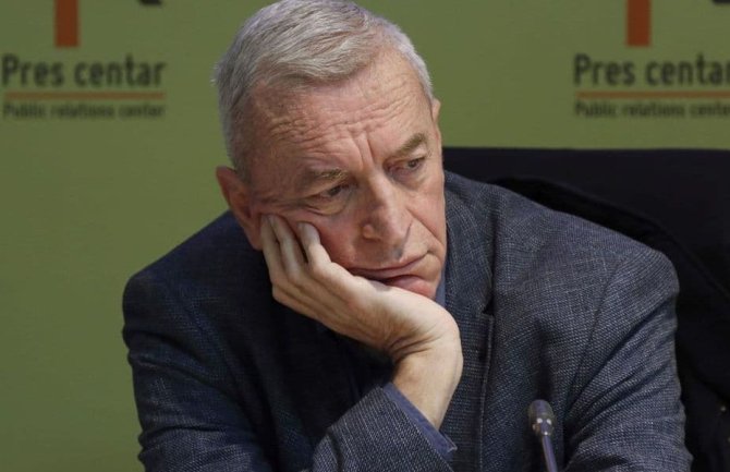 Popović: Amandmani o Srebrenici dupla igra koju Vlada fingira sa Beogradom
