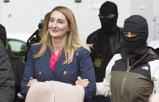 U istrazi protiv Perović saslušaće skoro sve zaposlene u ASK: SDT pita za nekorišćeni softver plaćen preko 200.000?