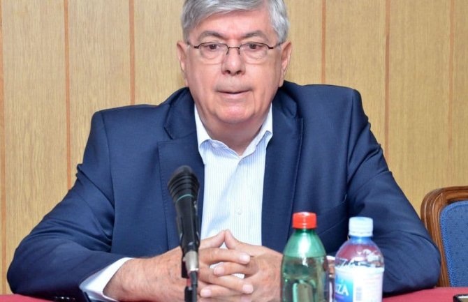 Backović: Govor Mirjačića je za krivičnu prijavu, vjerujem da te poruke širi i po školi