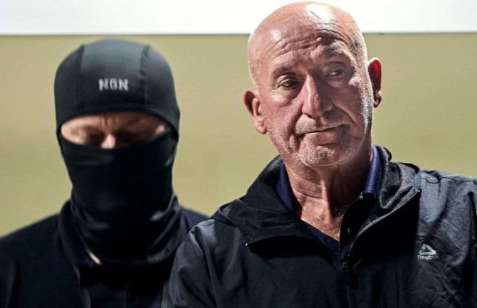Kao da neko želi da vidi koliko dugo može izdržati Milivoje Katnić: Zašto Radović i Marković ćute na preporuke Cemija?