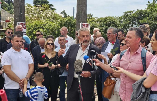 Rastoder: Deportacija je tamna mrlja na obrazu viteške Crne Gore
