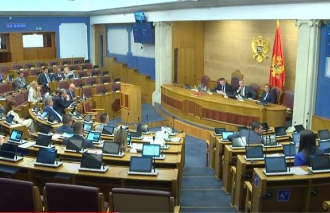  Rakočević: Rezolucija o genocidu u Jasenovcu visi kao mač iznad evropske perspektive Crne Gore