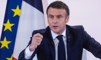 Makron rekao da će Francuska poslati Ukrajini borbene avione Miraž