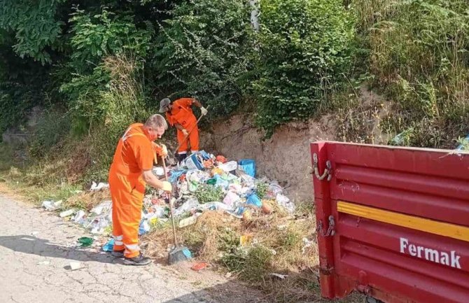 Komunalci sanirali deponiju na Đapanovom groblju