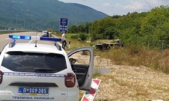 Srbija: Prevrnuo se kombi sa migrantima, više od 30 povrijeđenih