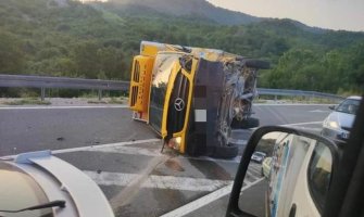 U udesu na Obzovici povrijeđene dvije osobe