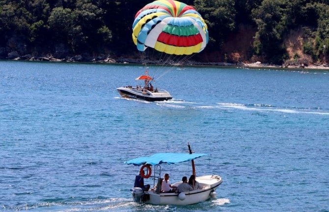 Prijava protiv mladića iz Tivta, sumnja se da je sa gliserom izazvao nezgodu