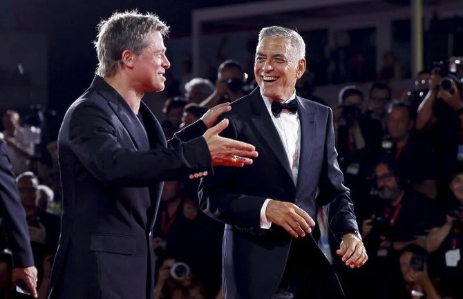 Otkiven razlog zbog kojeg Brad Pitt i George Clooney godinama nijesu razgovrali