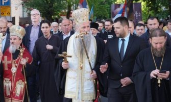 Logično je pope da u svojoj glavi čuješ krike i urlike, to su jauci Pahomijevih i Kačavendinih žrtava