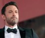 Ben Affleck nakon razvoda od Jennifer Lopez snimljen ispred rehabilitacione klinike